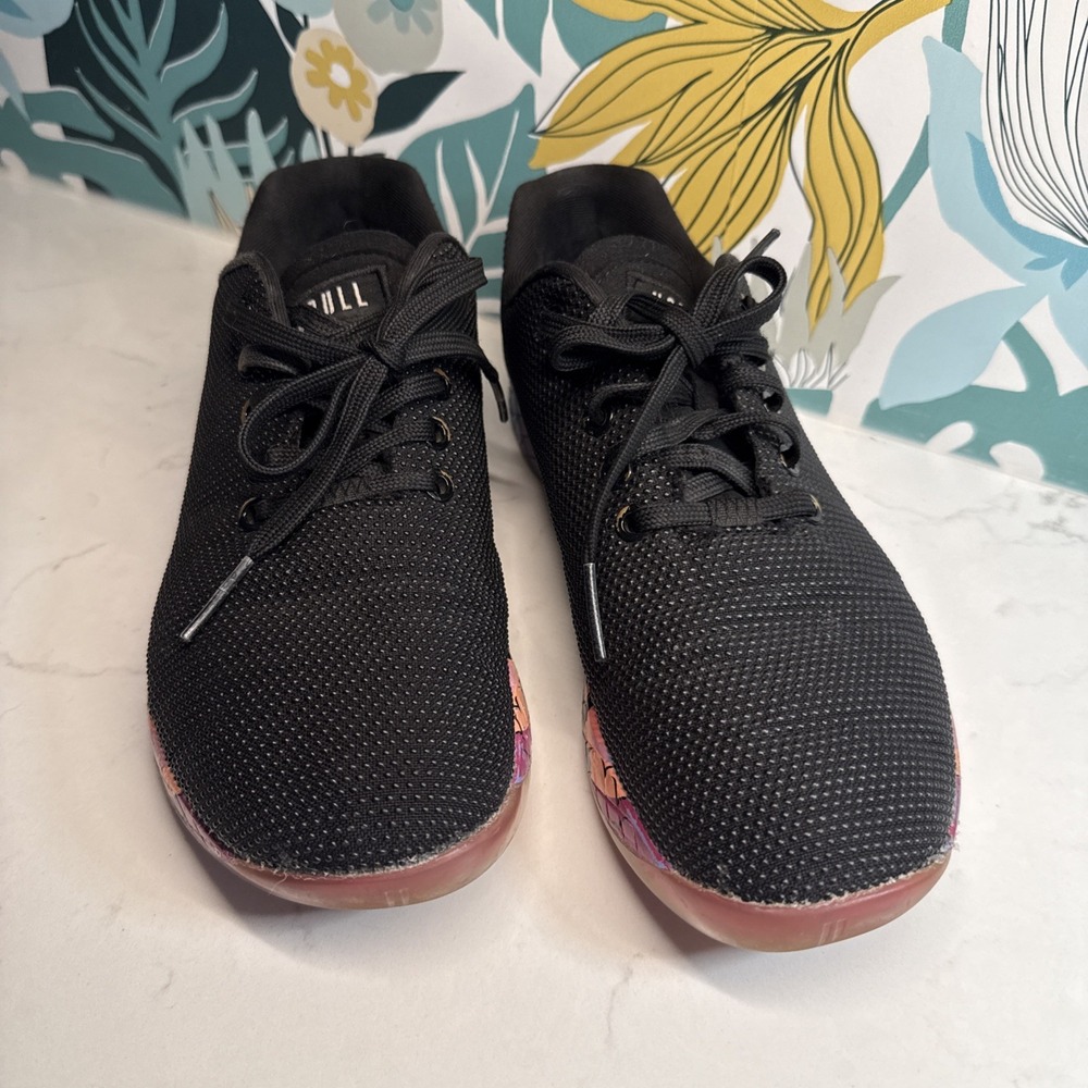 Black Women's Lace-Up Casual Sneakers - Picture 2 of 9